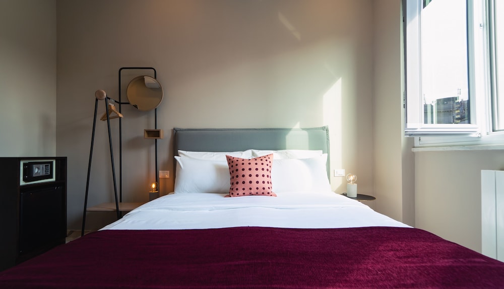 Design Double or Twin Room photo 2