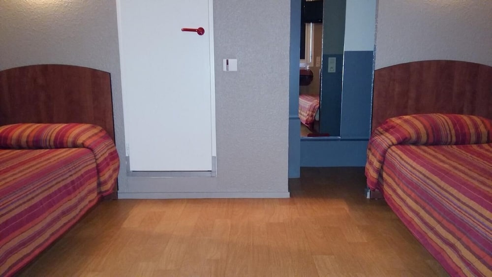 Twin Room photo 2