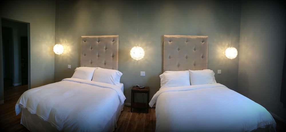 The Pearl Suite photo 2