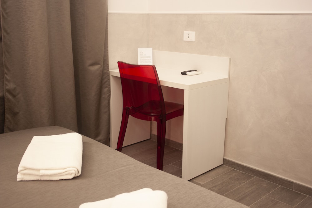 Double or Twin Room photo 2