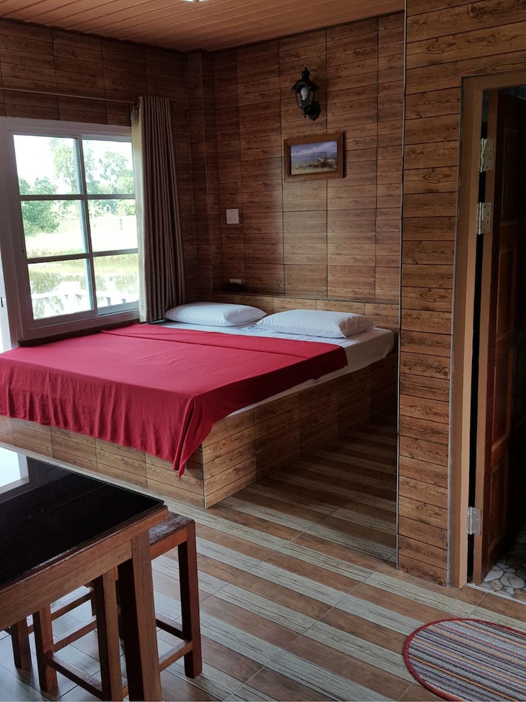 Double Room (Cowboy Room) photo 3