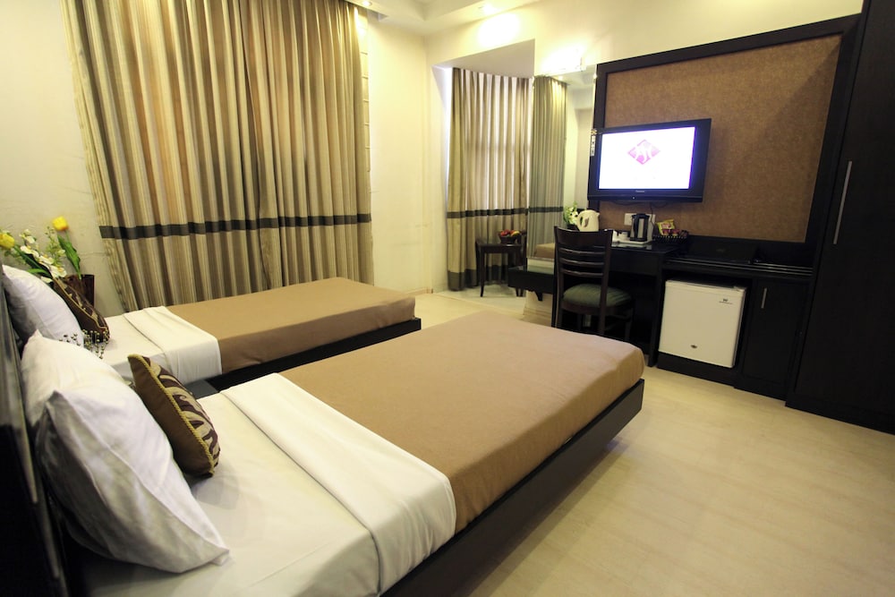 Executive Room - Photo 3
