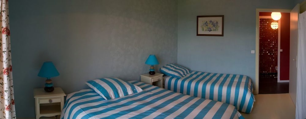 Triple Room (Iris) photo 1