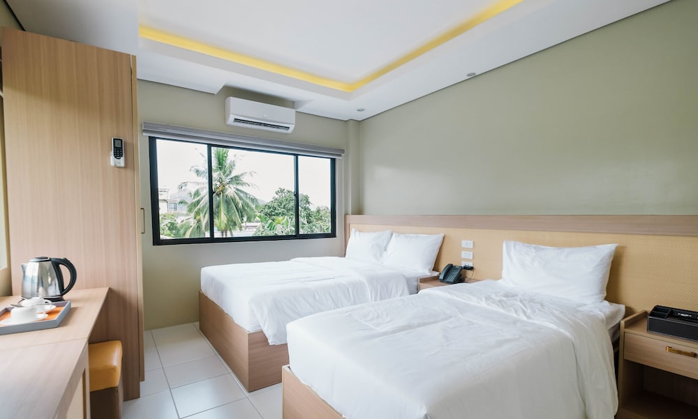 Premium Triple Room photo 3