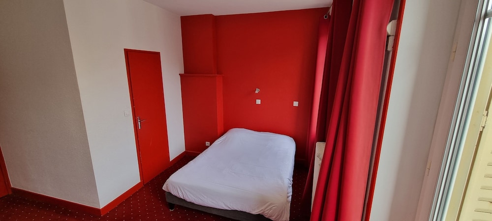 Triple Room with Ensuite Bathroom photo 1
