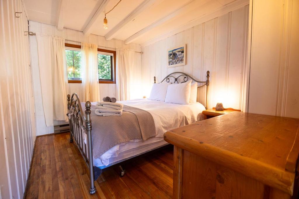Three-Bedroom Chalet photo 3