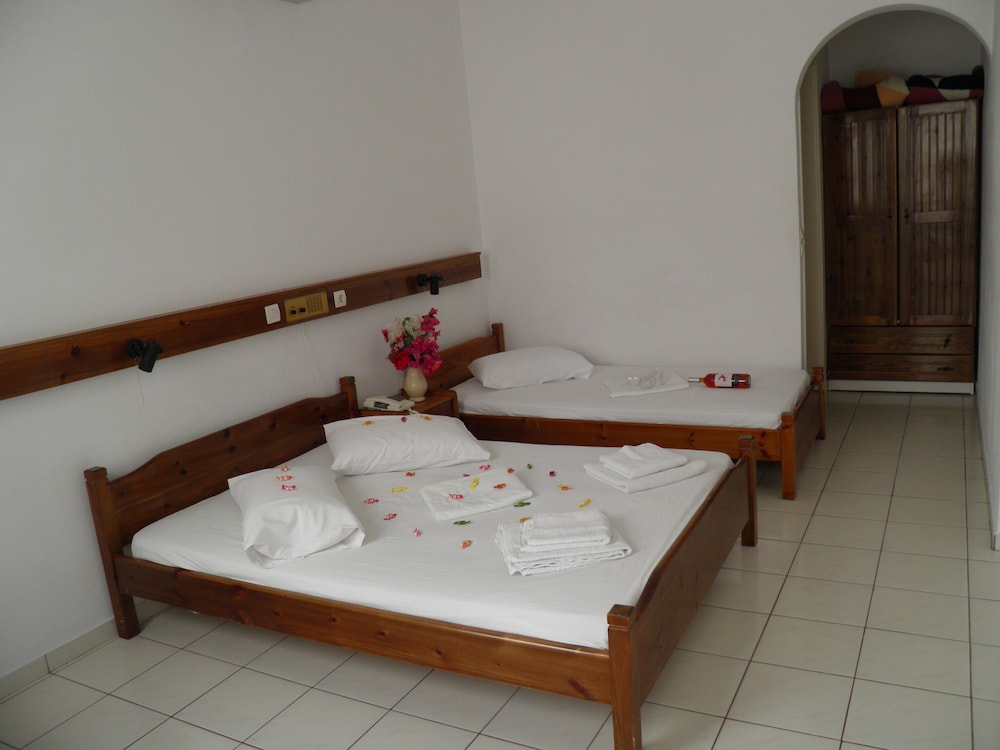 Economy Double or Twin Room - Photo 5