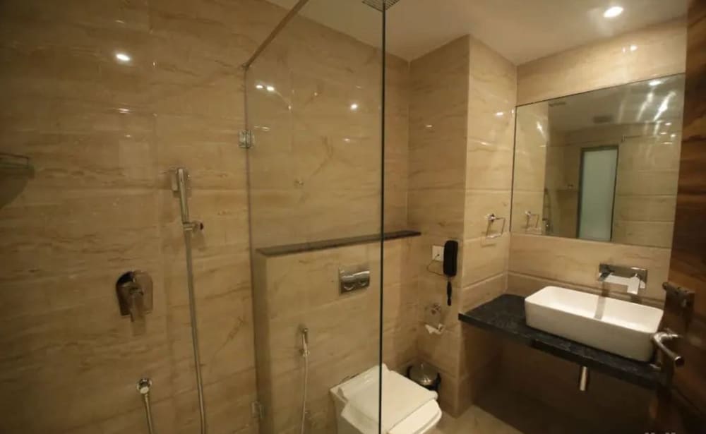Deluxe Room - Photo 2