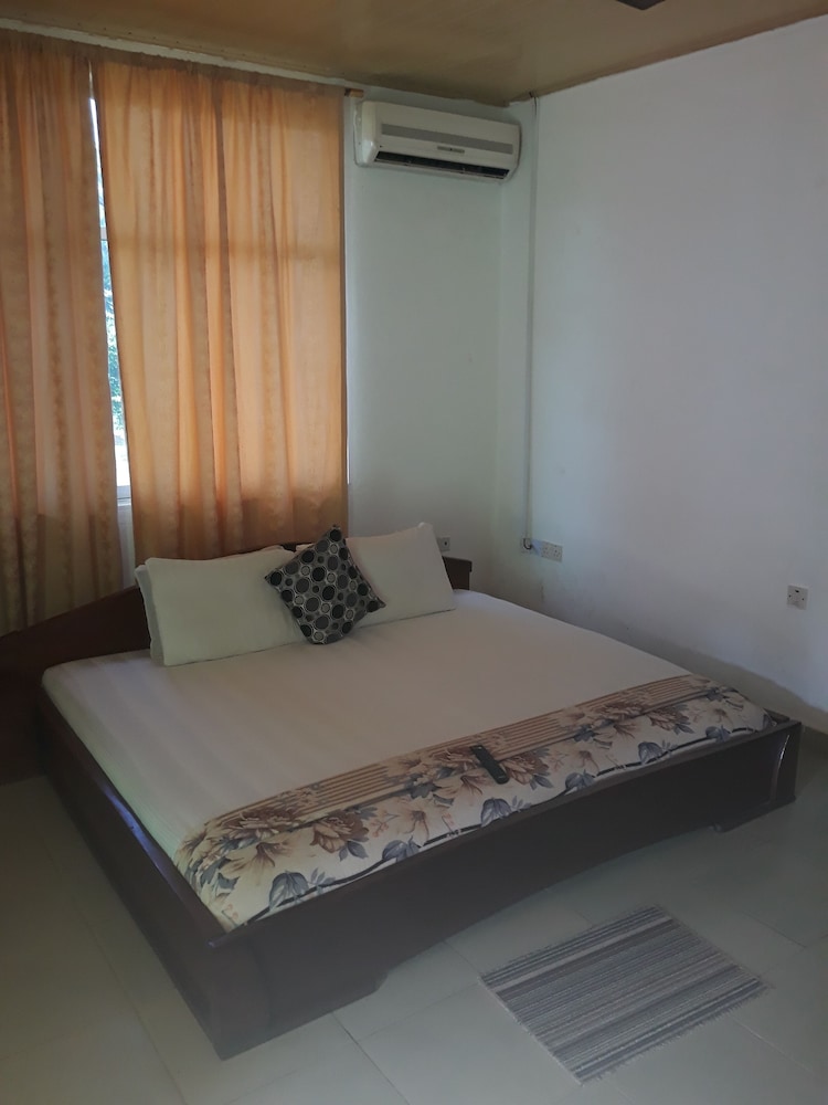 Basic Double Room, 1 Double Bed, Non Smoking