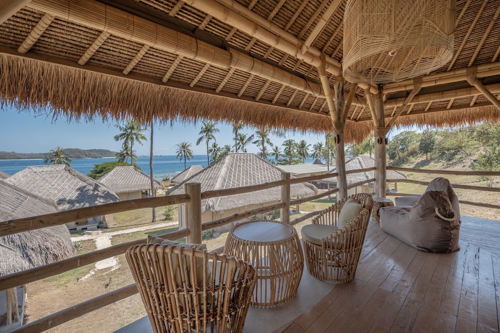 Panoramic Plunge Villa - Photo 2