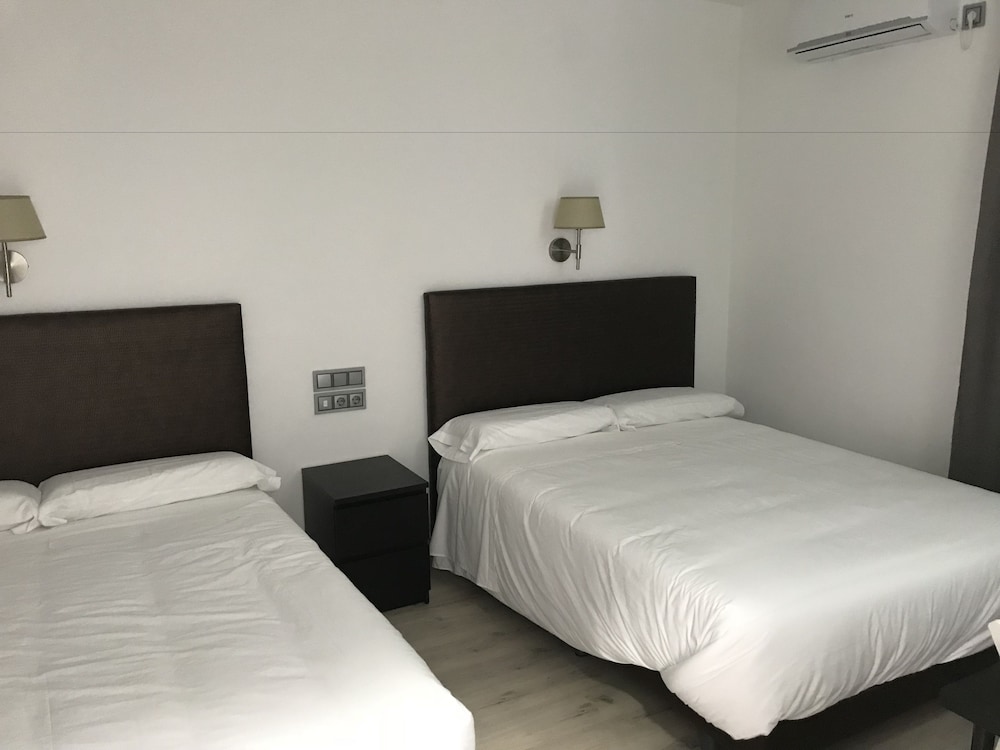 Comfort Duplex, 2 Queen Beds