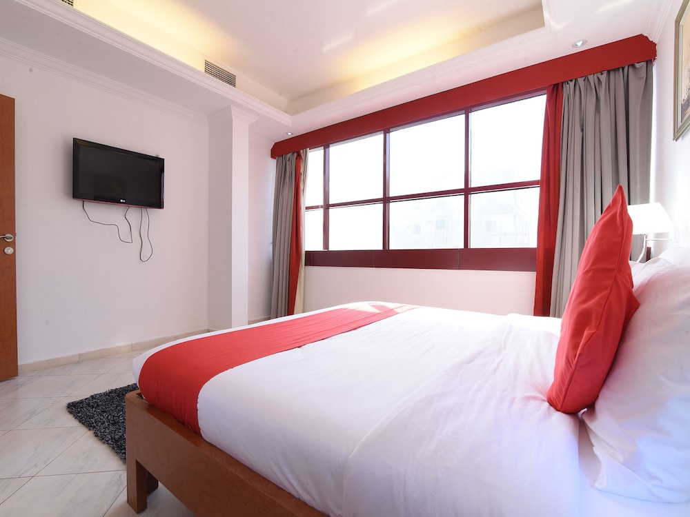 Executive Suite photo 2
