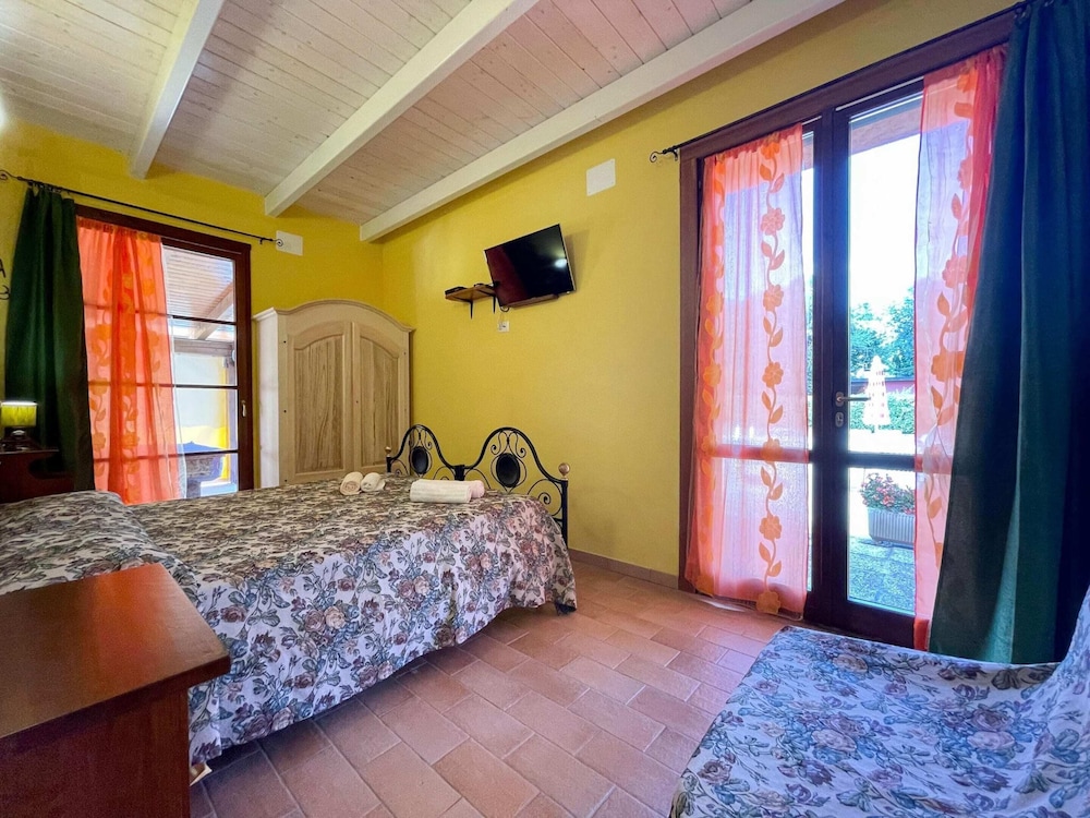 Classic House, 3 Bedrooms photo 1