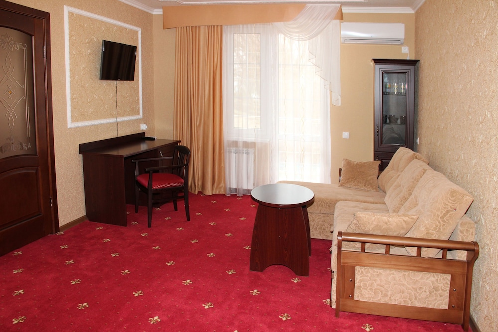 Suite, 1 Bedroom photo 1