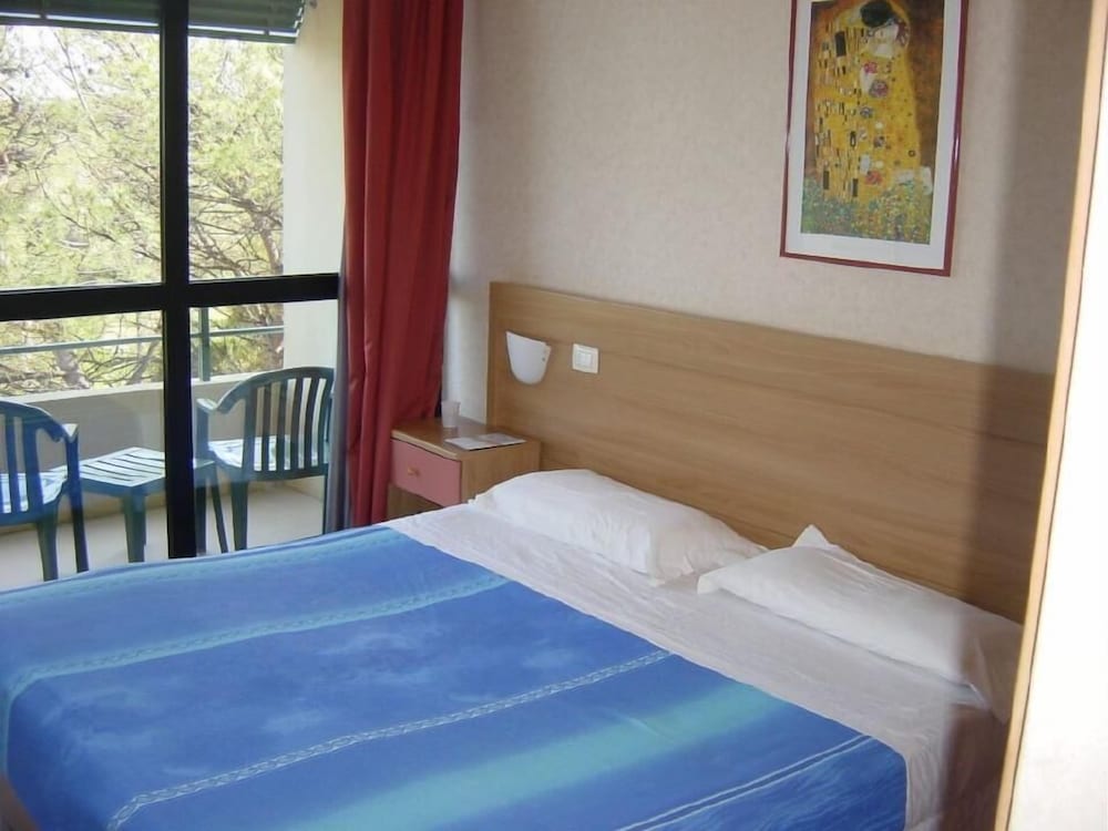 Quadruple Room photo 3