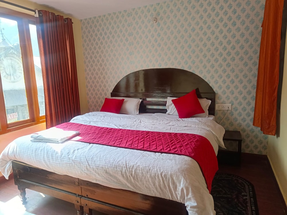 Deluxe Double Room - Photo 4