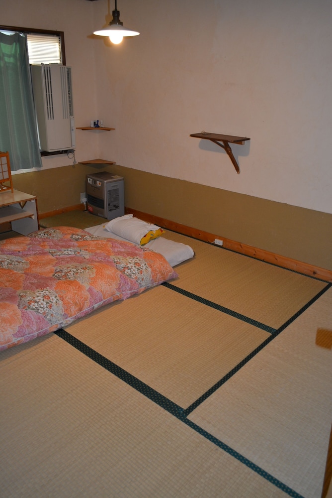 Room (Summer) photo 2