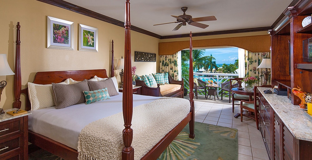 Camera Luxury, letti multipli, vista giardino (Caribbean HM Grande Luxe 2 Double)