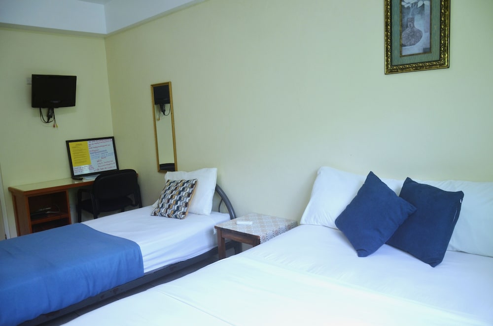 Comfort Triple Room, 1 Bedroom, Balcony, Mountain View (#6) photo 3