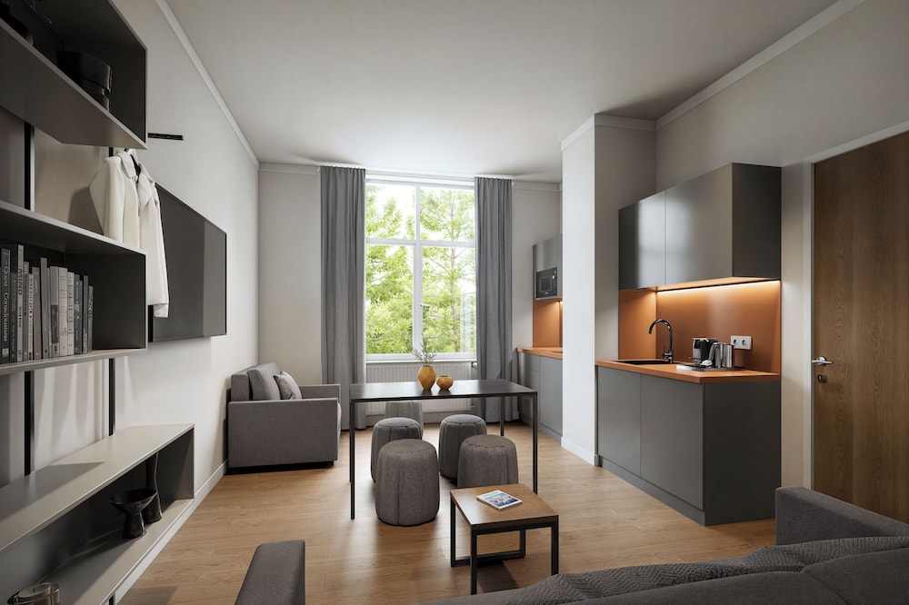 Deluxe Apartment