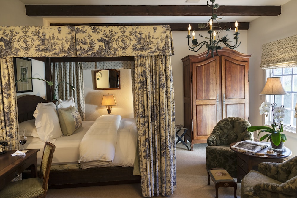 Room, 1 King Bed (The Rosemary Room) photo 1
