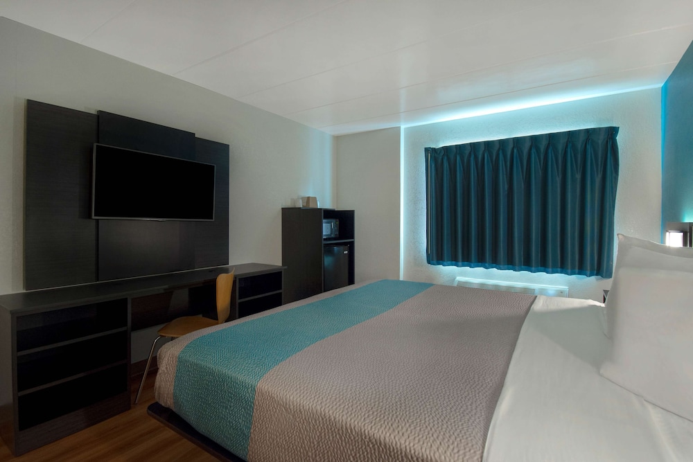 Standard Room, 1 Double Bed, Non Smoking photo 1