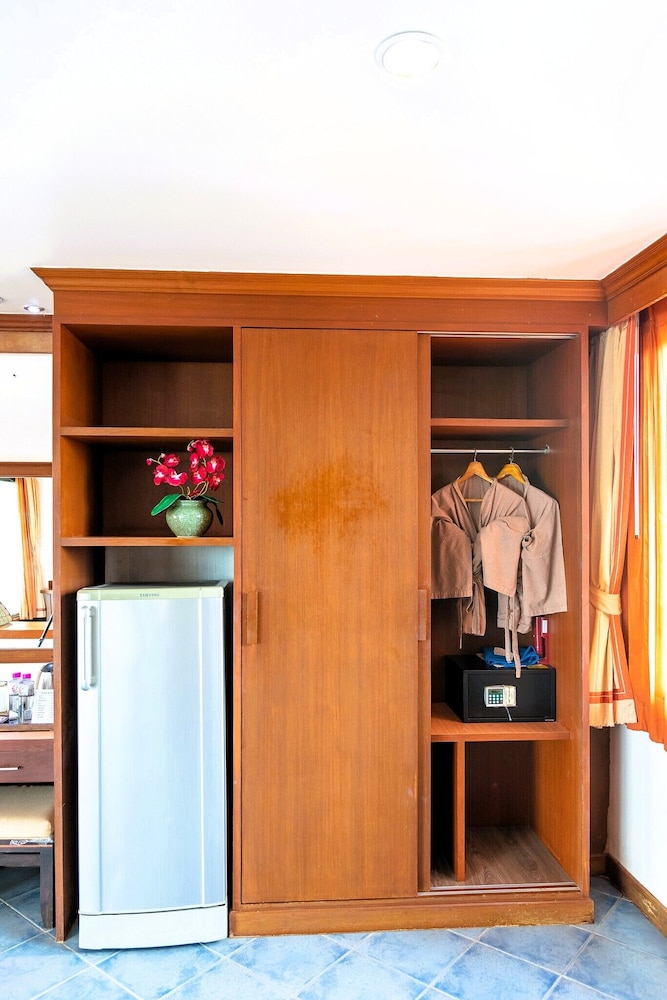 Premier Double Room with Ice Bath Experience - Photo 9