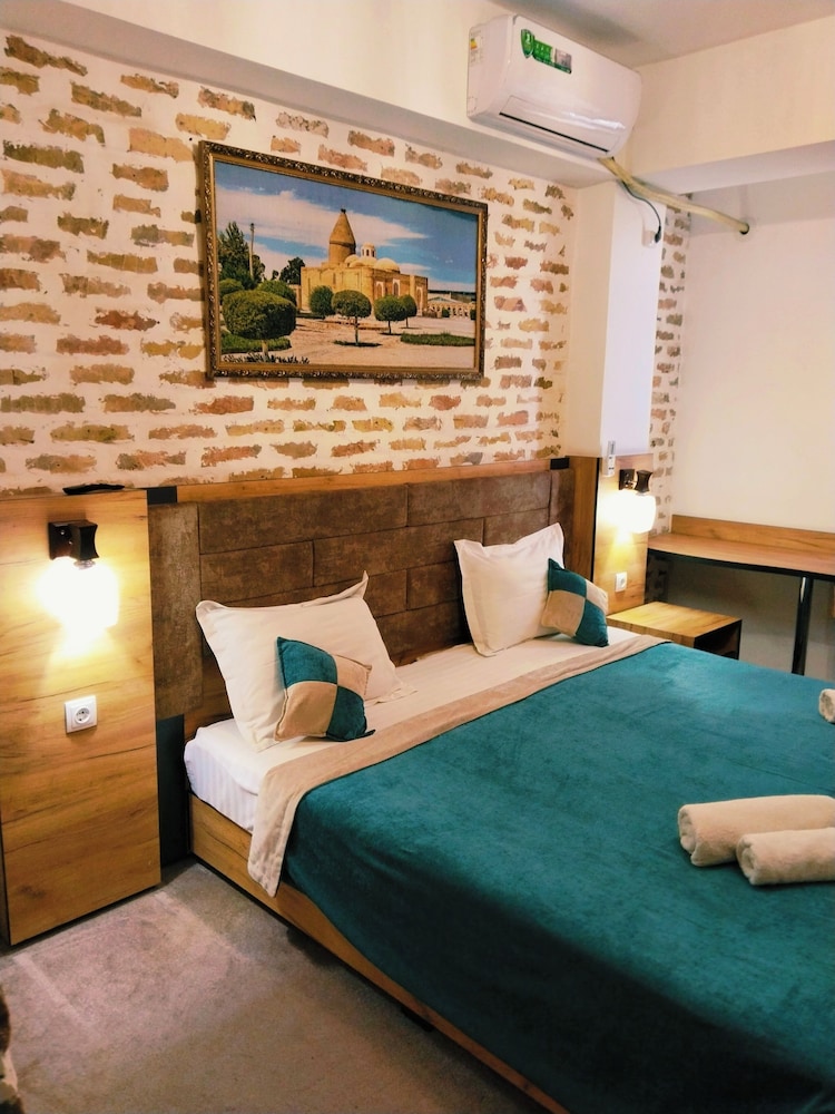 Standard Double Room, City View