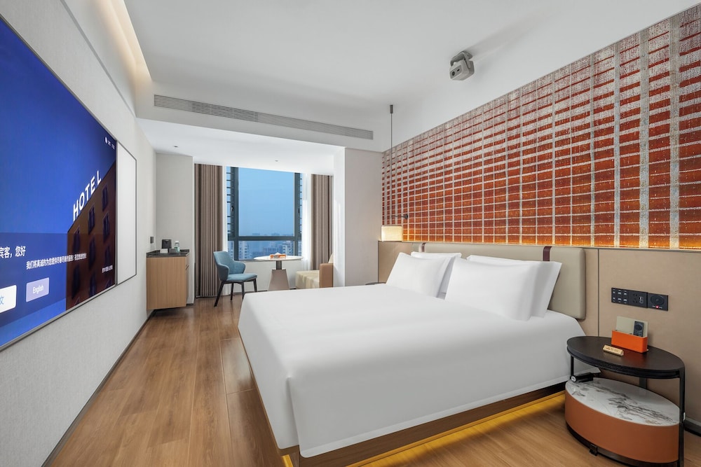 Business Single Room, City View