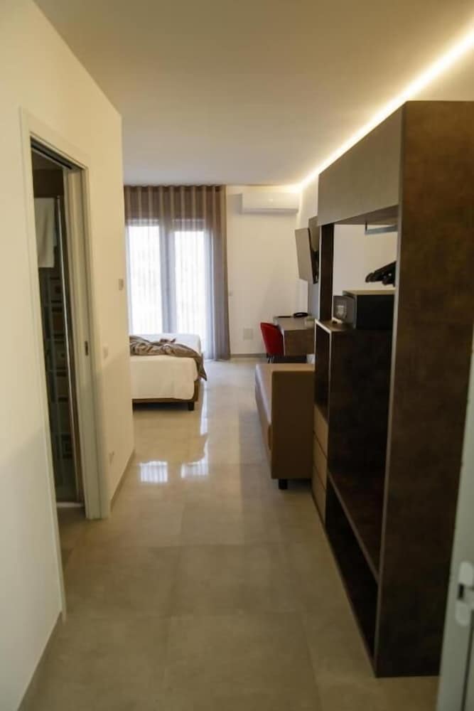 Junior Triple Room, Balcony