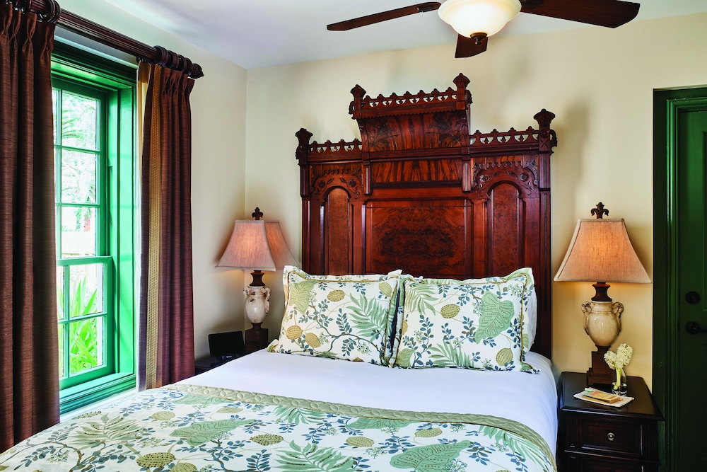 Deluxe Suite, 2 Bedrooms, Balcony