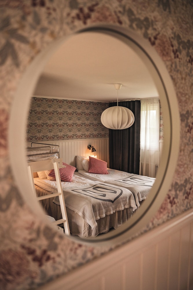 Family Quadruple Room photo 1