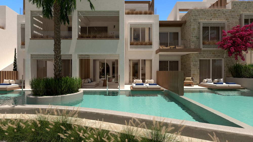 Spa Retreat Suite with Private Pool & Hydromassage Bathtub - Photo 10