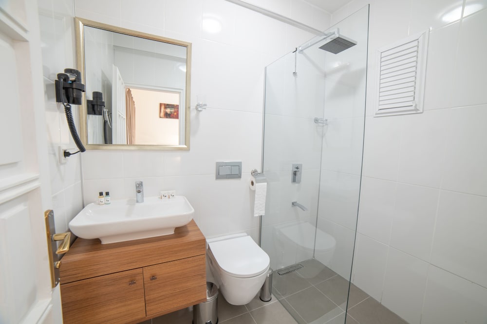 Economy Double Room - Photo 6