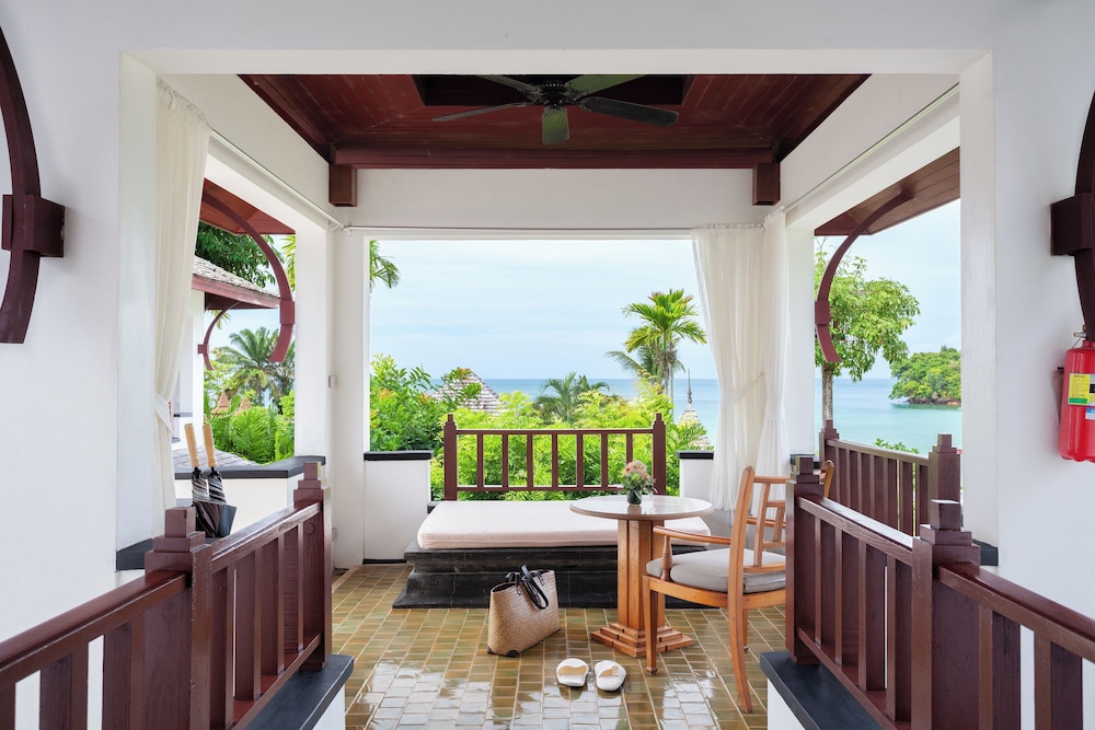 Sala Villa Upper Seaview - Photo 2