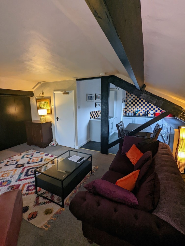 Suite, Ensuite (2 adults & 1 child) photo 2