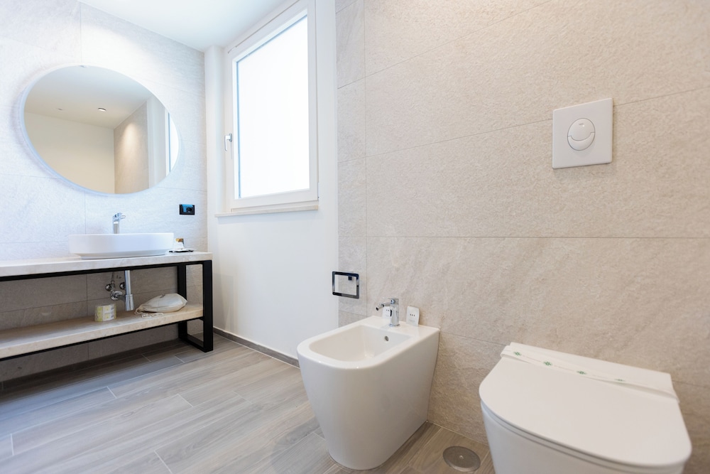 Spa Suite with Sauna and Jacuzzi photo 3