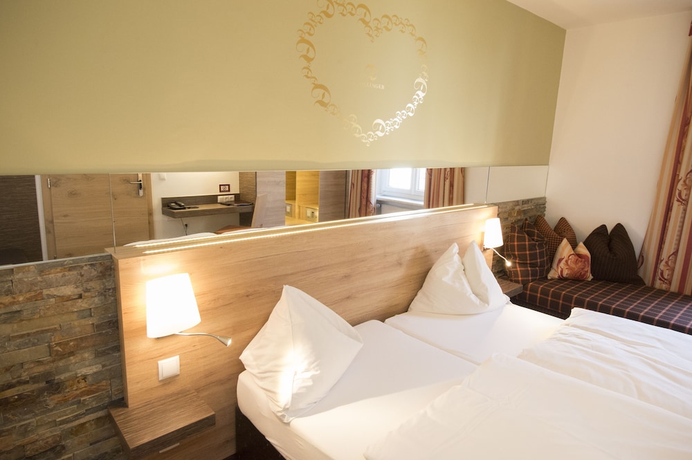 Standard Triple Room - Photo 3