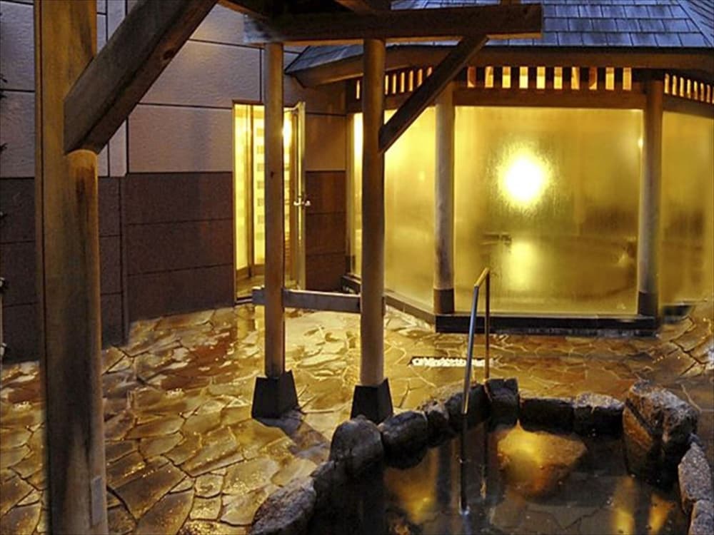 Japanese Western Style Room with Open-air Bath photo 2