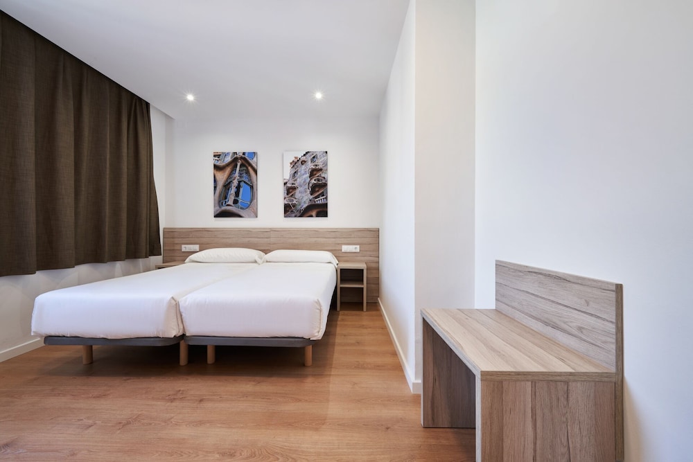 Ático de Lujo, Múltiples Camas, Vista a la Ciudad (ATICO 3-5 PAX DELUXE)
