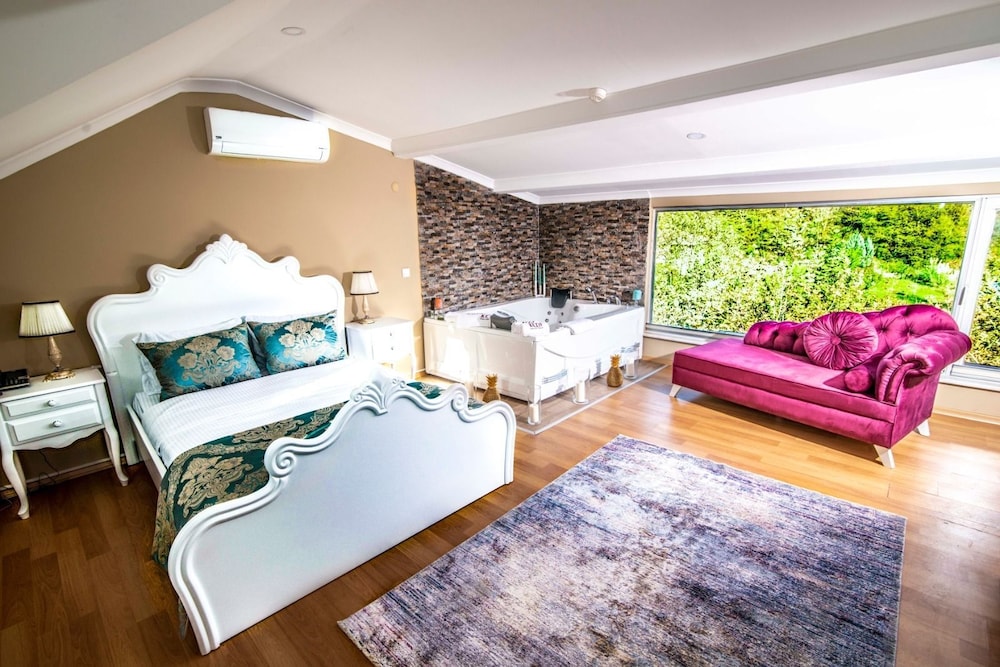 Deluxe Room, Mountain View photo 1