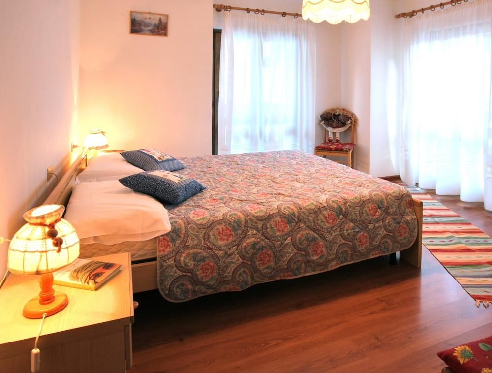 Apartment (1) photo 1