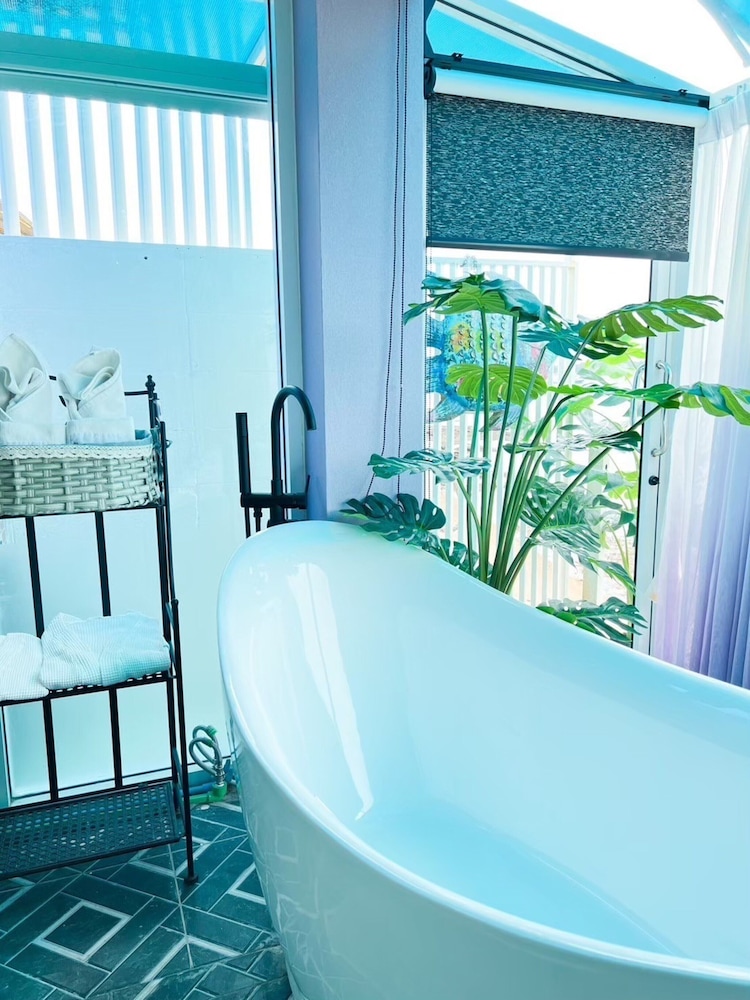 Deluxe Double Room, Sea View photo 2