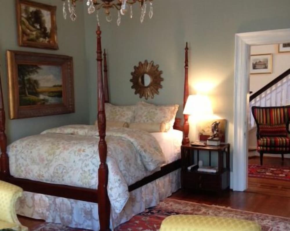 Room, 1 Queen Bed (Anna Hyatt Huntington) photo 2