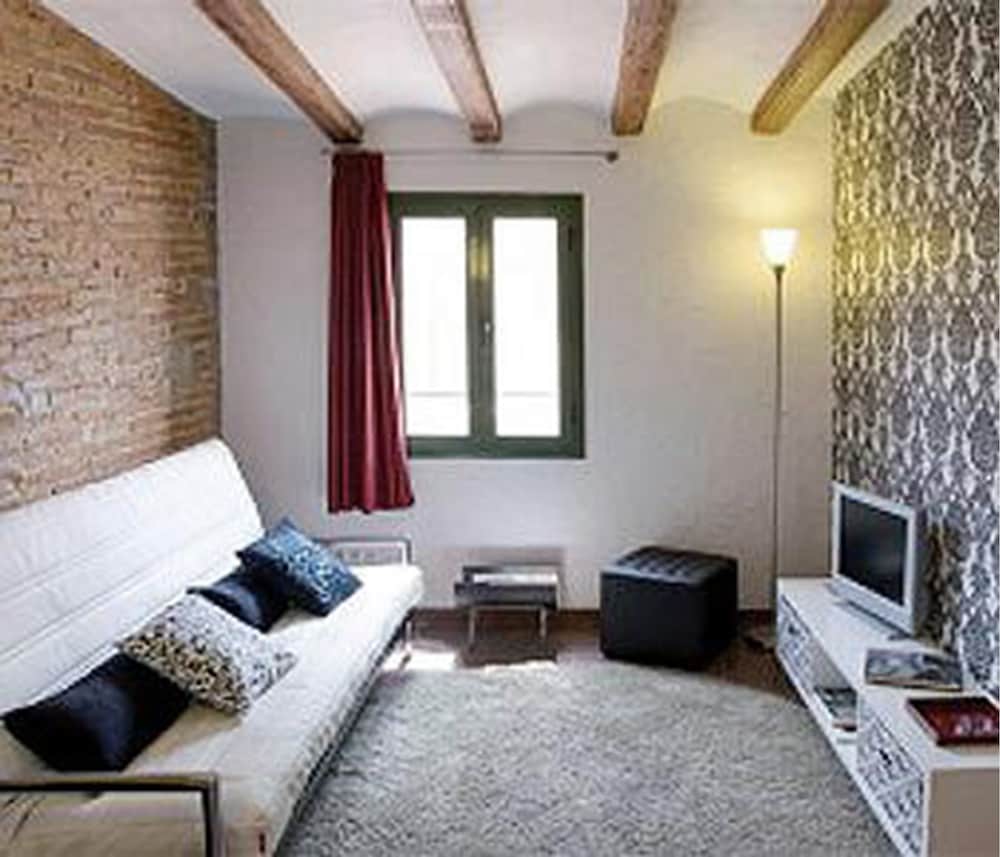 Standard Apartment (4 pax) photo 3
