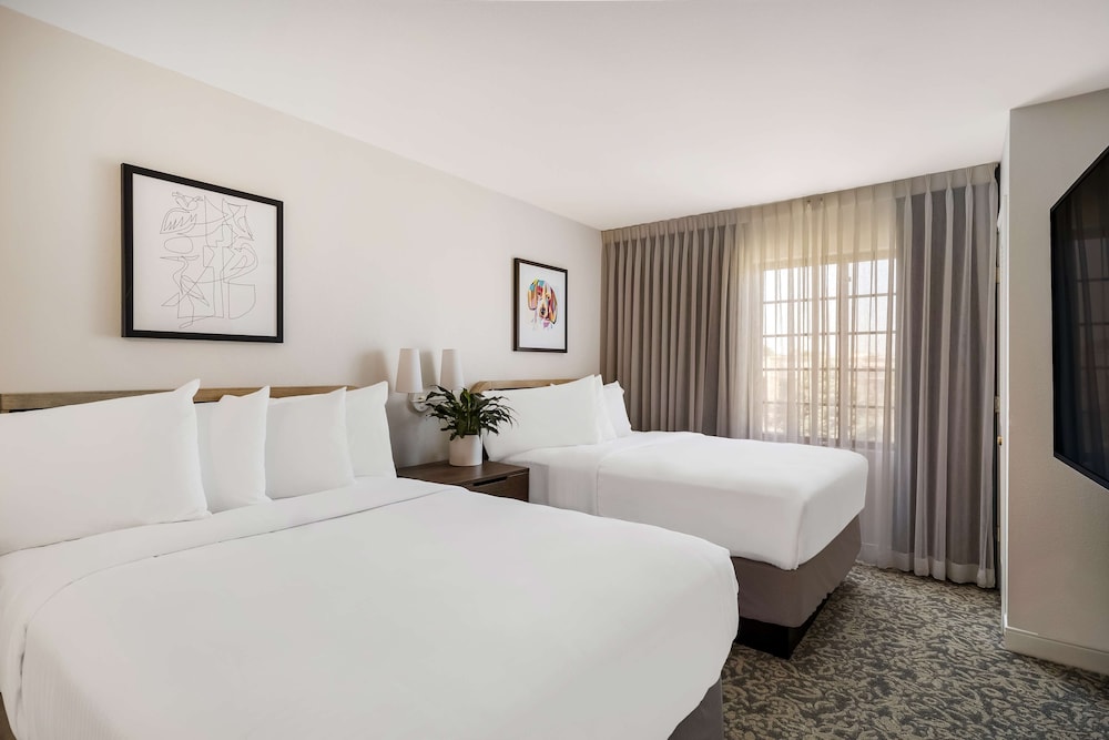 Suite, Multiple Beds - Photo 1