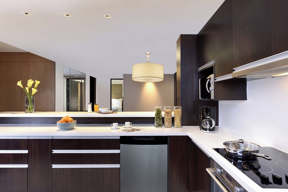 Deluxe Suite, 2 Bedrooms, City View photo 3