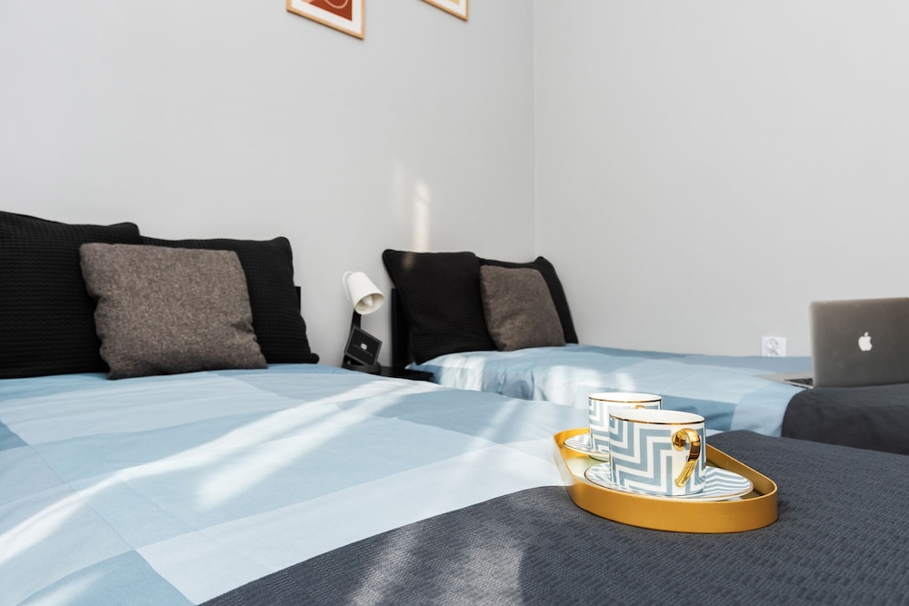 Signature Lake 03 Bedroom Family Villa