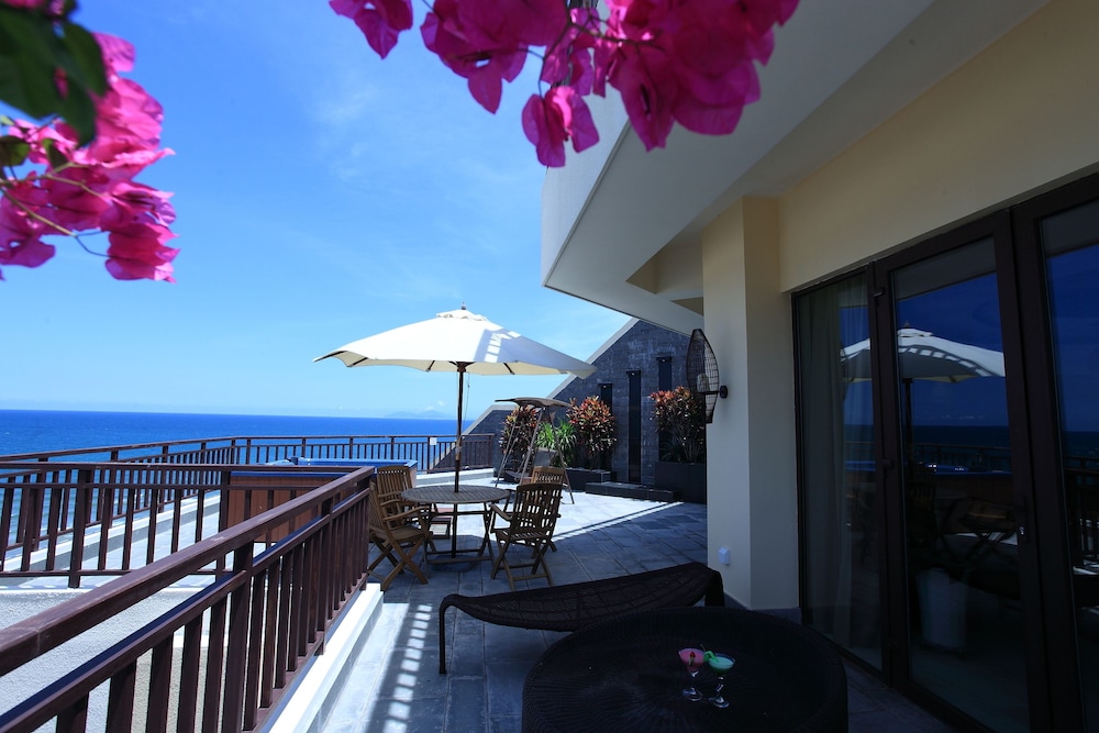 Premium Room, 2 Twin Beds, Ocean View photo 1