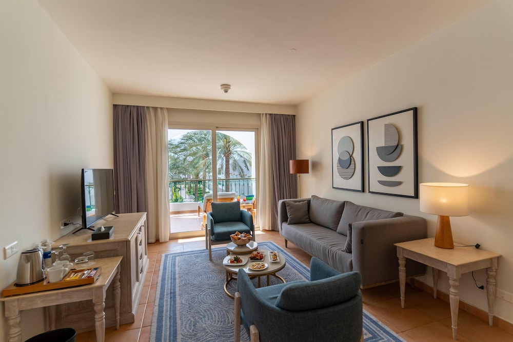 Superior Junior Suite